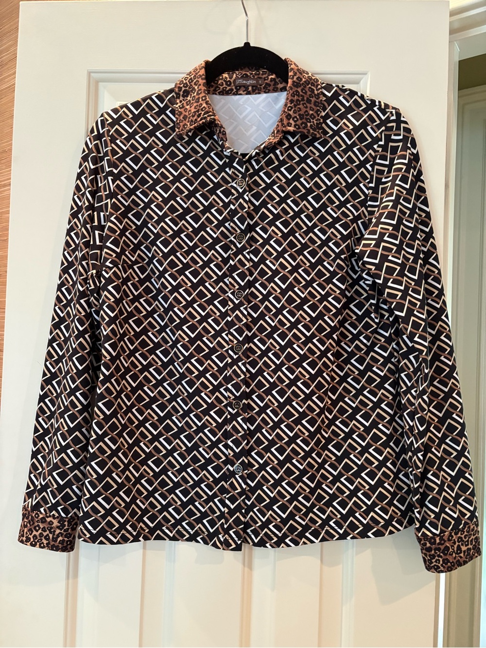 J. McLaughlin Black and Brown Geometric Button-Up with Leopard Trim